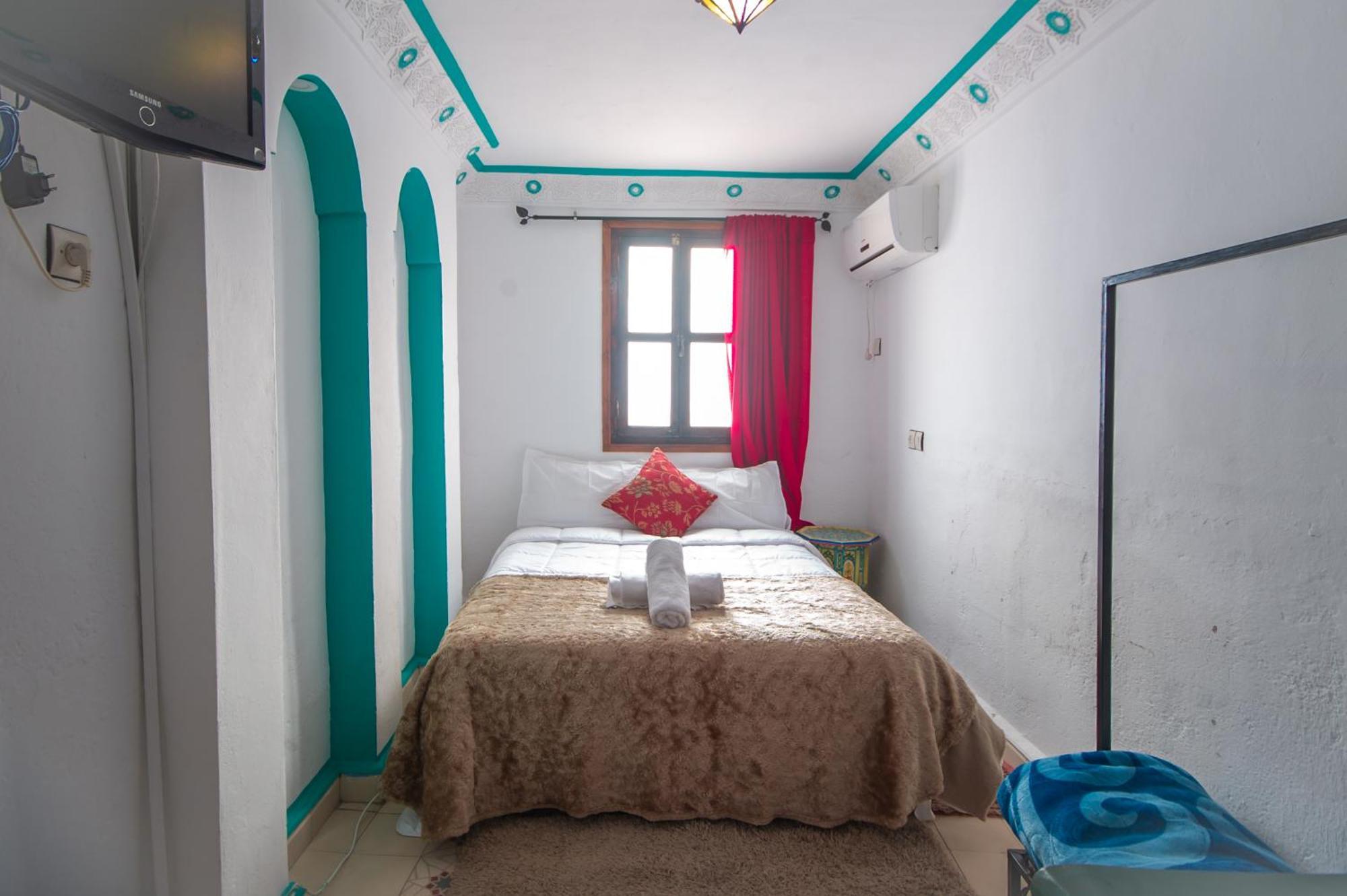 Dar Chourafa Riad Chefchaouen Extérieur photo